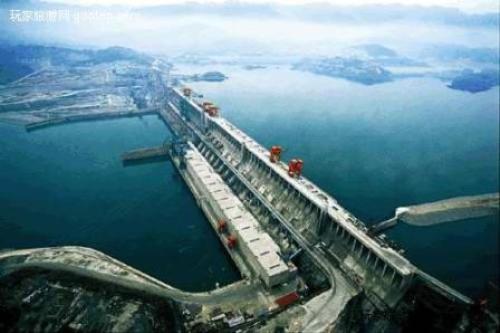 chongqing women, three gorges dam