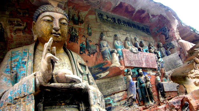 chongqing women, dazu rock carvings