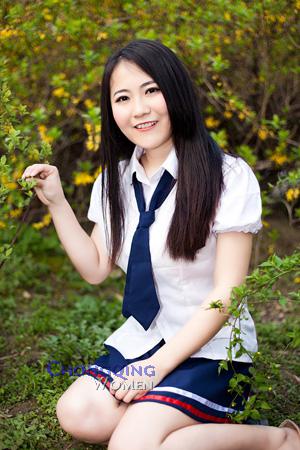 155167 - Huihui Age: 29 - China