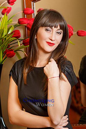 183560 - Yulia Age: 37 - Ukraine