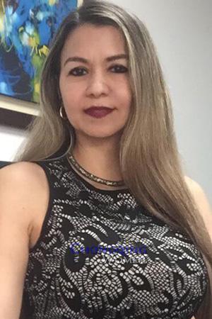 199221 - Liliana Age: 43 - Colombia