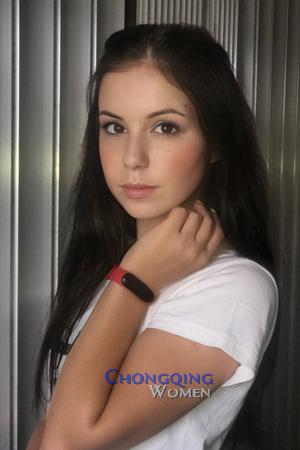 203496 - Diana Age: 18 - Ukraine