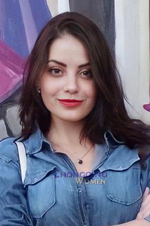 204527 - Victoria Age: 22 - Ukraine