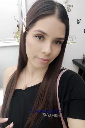 205223 - Daniela Age: 25 - Colombia