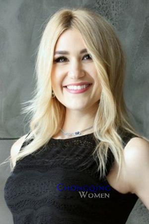 211623 - Tatiana Age: 34 - Italy