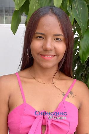 213235 - Natalia Age: 22 - Colombia