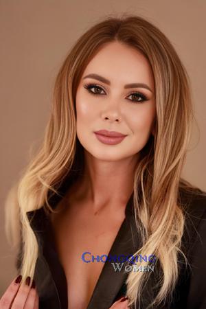 214983 - Yulia Age: 36 - Ukraine