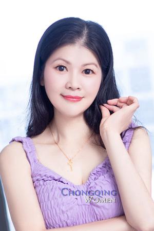 215173 - Martina Age: 47 - China