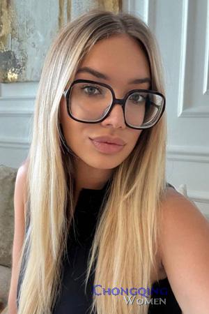 226611 - Diana Age: 22 - Ukraine