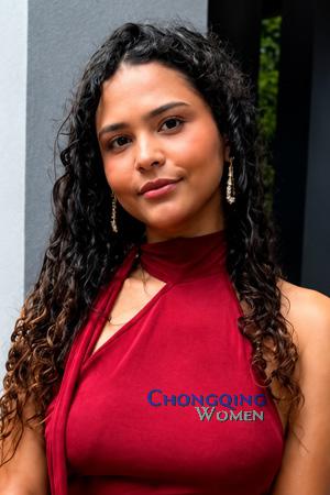 227693 - Laura Age: 19 - Colombia
