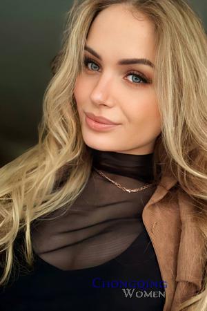 227728 - Anna Age: 19 - Ukraine