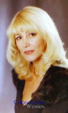 50220 - Svetlana Age: 43 - Russia