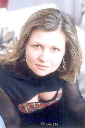 71082 - Tatiana Age: 33 - Russia