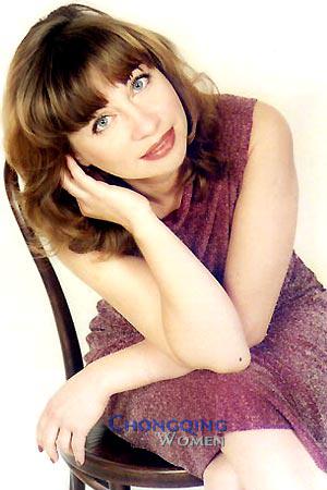 71900 - Elena Age: 41 - Russia