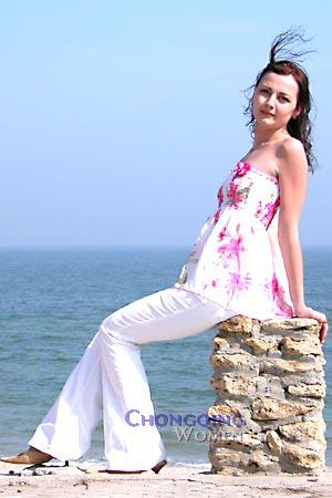 82147 - Svetlana Age: 30 - Ukraine