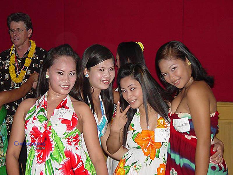 051-filipino-women