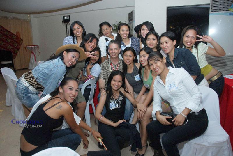 Philippines-women-3600