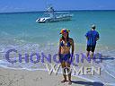 cartagena-women-boat-1104-59